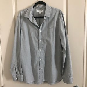 CALVIN KLEIN striped long sleeve button down dress shirt